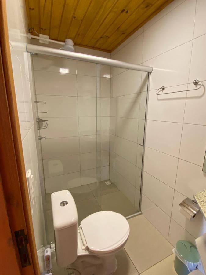 Casa Aconchegante Ou Suites Privativas カネラ エクステリア 写真